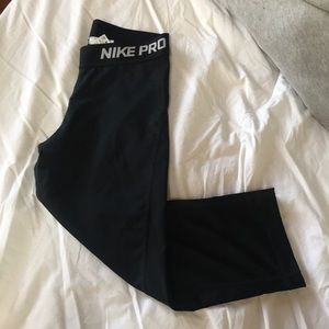 Cropped Nike leggings